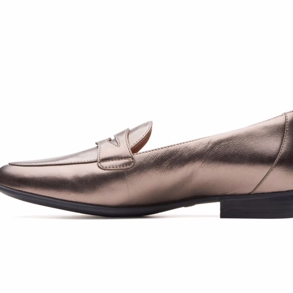 Unstructured by Clarks Pebble Metallic Loafer NWT - Picture 3 of 6